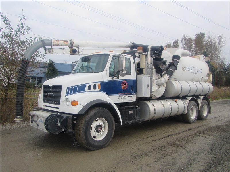 2001 STERLING HYDRO/VAC TRUCK KENMORE HEAVY EQUIPMENT, CONTRACTORS