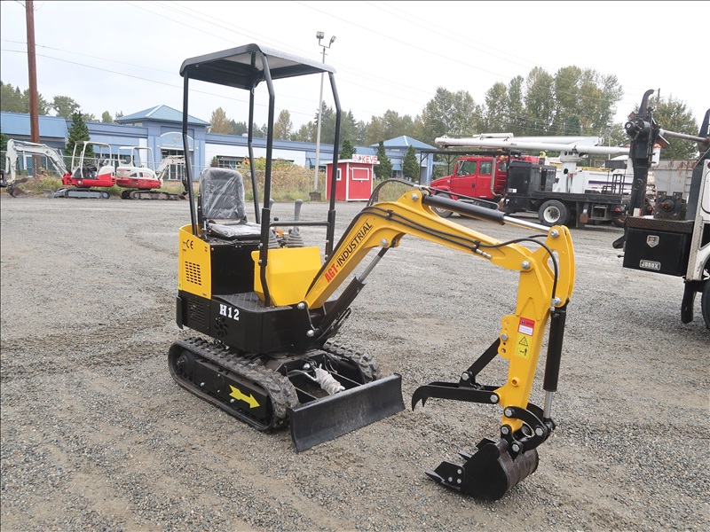 2022 AGROTK L12 MINI HYDRAULIC EXCAVATOR *NEW DATE* KENMORE HEAVY