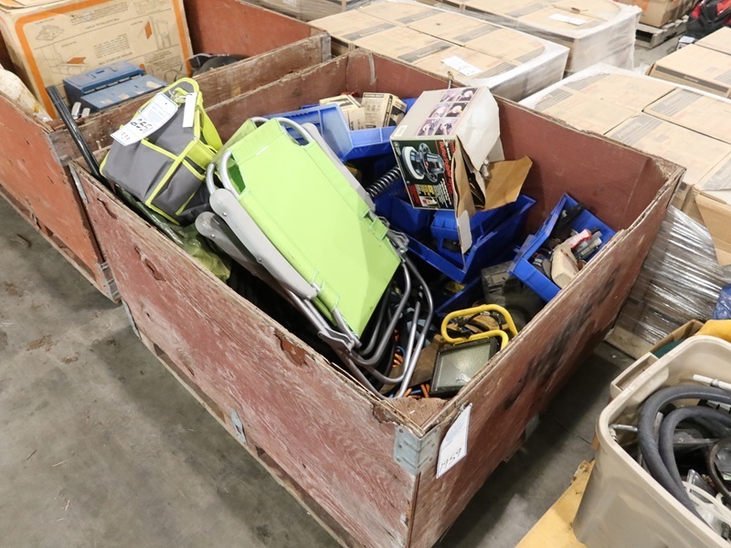 LOT, ASSORTED CONTRACTORS SUPPLIES (BIN NOT INCLUDED) MARYSVILLE