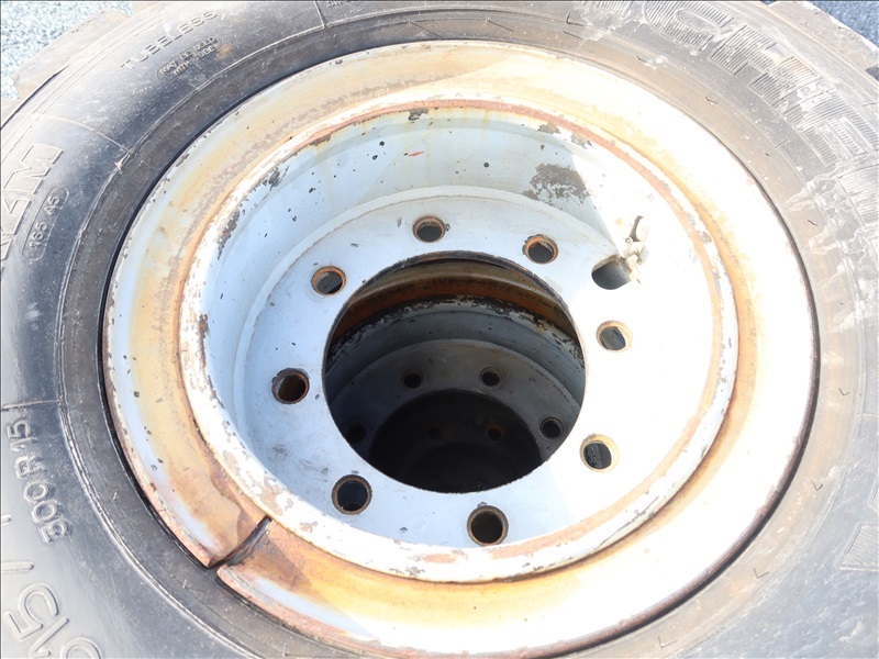 FORKLIFT RIMS AND TIRES, (315/70R/15) MARYSVILLE TOOLS & EQUIPMENT ONLINE AUCTION James G