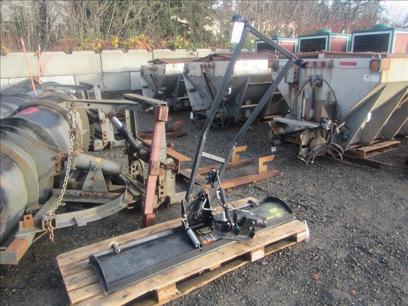 GENERAL PREVIEW PHOTOS KENMORE TOOLS & EQUIPMENT ONLINE AUCTION