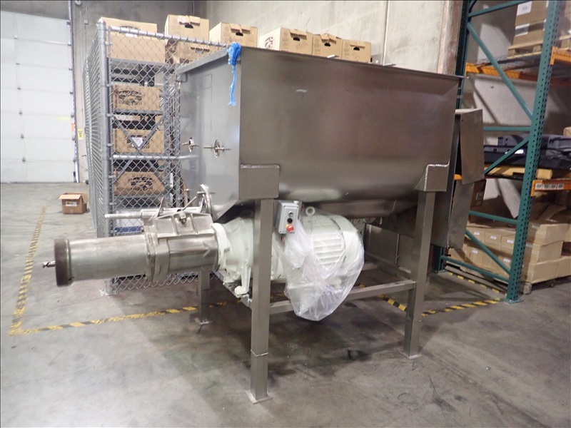 HOBART BARTELS FARM EQUIPMENT & PACKING FACILITY James G. Murphy Co.