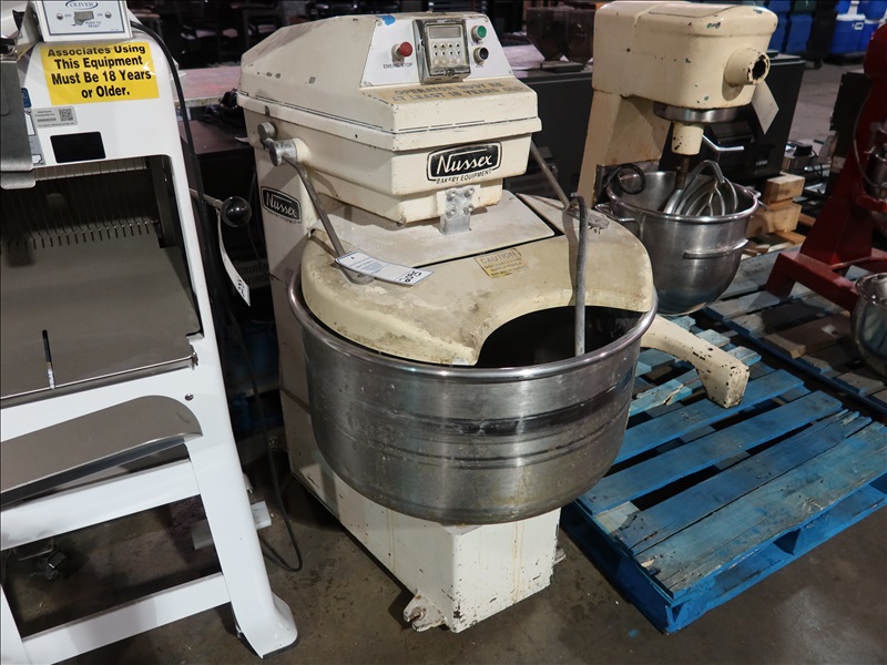 NUSSEX COMMERCIAL MIXER BREWERY & RESTAURANT EQUIPMENT ONLINE AUCTION James G. Murphy Co.