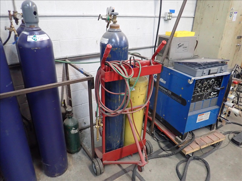 OXY/ACETYLENE SET CHARLES LOOMIS LIGHTING ONLINE AUCTION James G. Murphy Co.