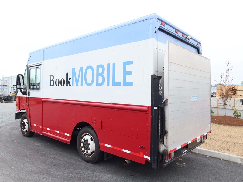 2010 WORKHORSE UTILIMASTER CITY OF SEATTLE ONLINE AUCTION James G. Murphy Co.