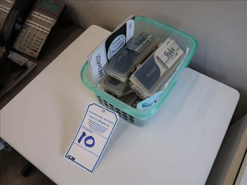 LOT, ASSORTED DENTISTRY HAND PIECES DENTIST OFFICE ONLINE ONLY