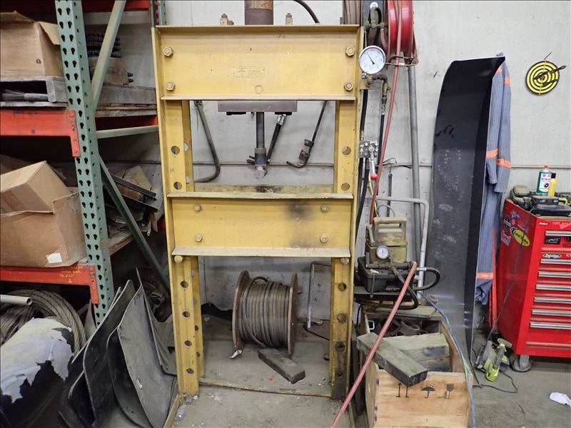SHOP PRESS DMI DRILLING CONSTRUCTION ONLINE AUCTION James G