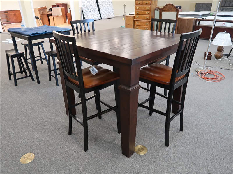 48" X 48" DINING TABLE W/4 CHAIRS DON WILLIS FURNITURE ONLINE ONLY