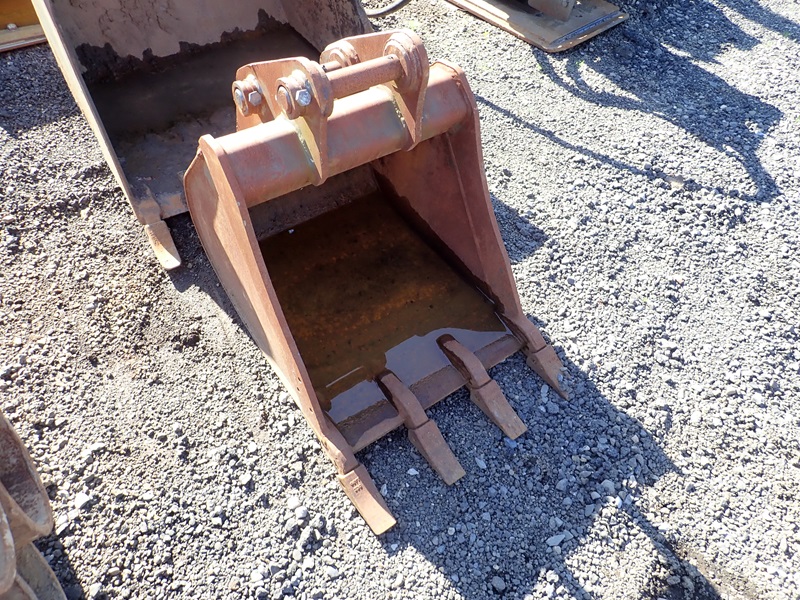 24'' FERRARI ENTERPRISES, INC. ONLINE AUCTION James G. Murphy Co.