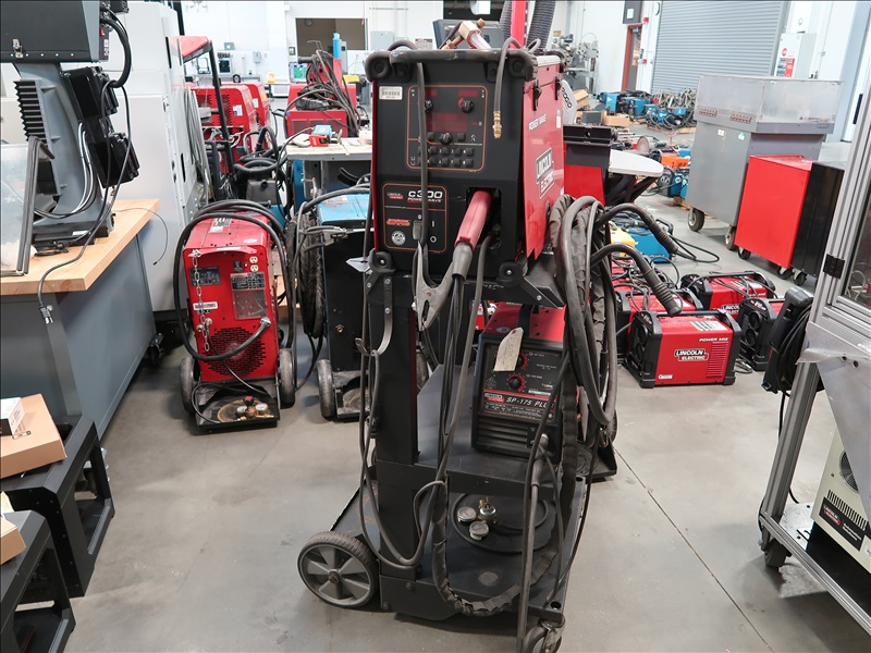 LINCOLN ELECTRIC C300 POWER WAVE | GREEN RIVER COLLEGE FAB & MACHINE