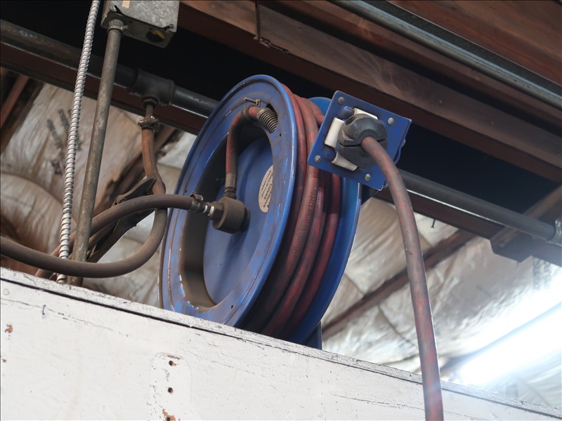 AIR HOSE REEL MANN'S WELDING ONLINE AUCTION James G. Murphy Co.