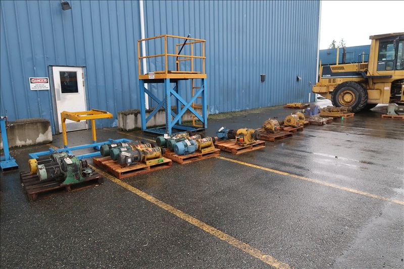 (50+/) MOTORS TO 400 HP; REX/SKK/SM CYCLO/SEW EURODRIVE GEARHEAD