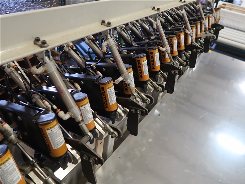 ATLANTA ATTACHMENT PARAMOUNT BEDDING LIVE AUCTION James G. Murphy Co.