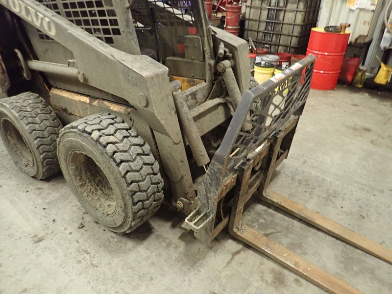 2004 VOLVO MC70 PENNY CREEK QUARRY ONLINE AUCTION James G. Murphy Co.