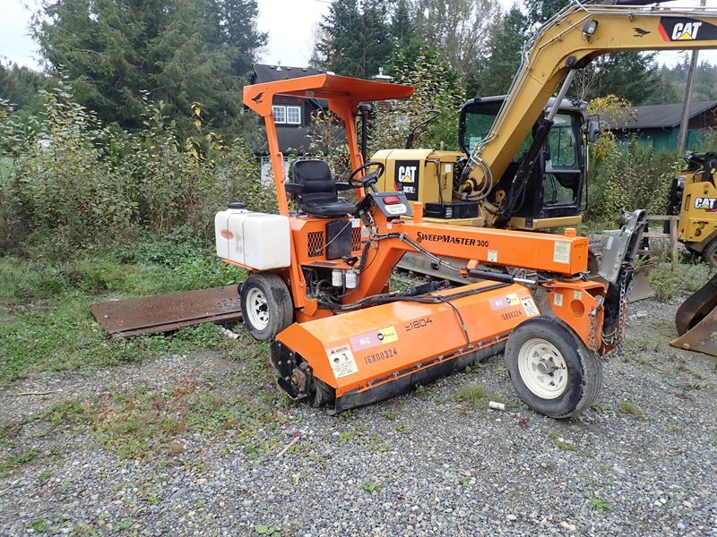 2016 LAYMOR SWEEPMASTER 300 REDTAIL LLC ONLINE AUCTION James G