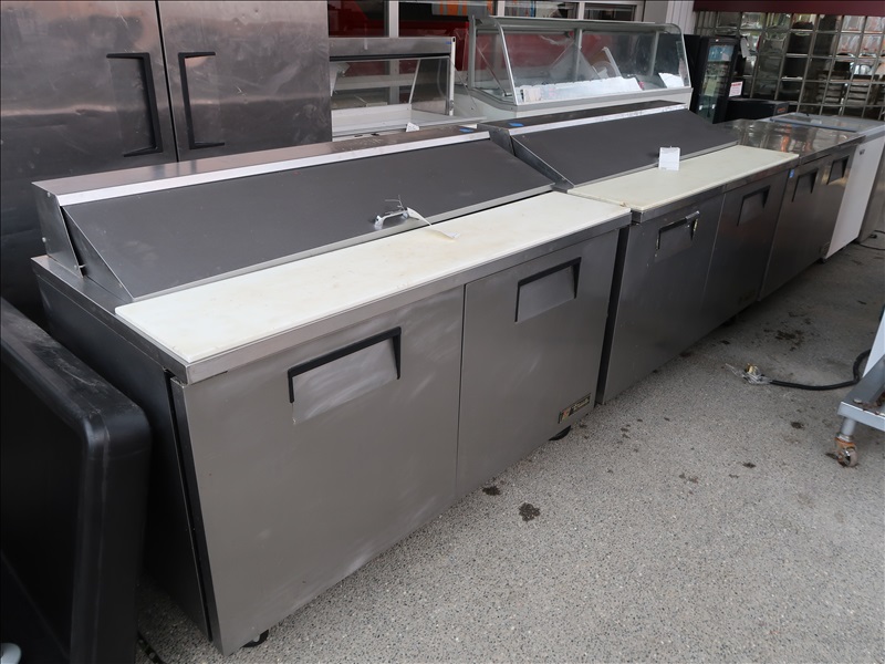 (2) TRUE RESTAURANT EQUIPMENT ONLINE ONLY James G. Murphy Co.