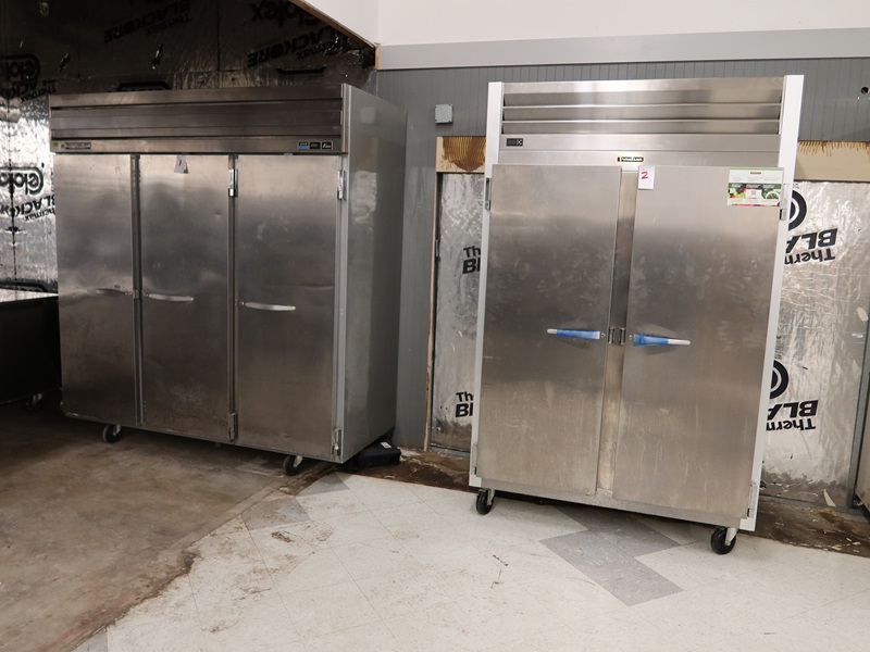 REFRIGERATION SAFEWAY/ALBERTSONS SURPLUS EQUIPMENT ONLINE AUCTION James G. Murphy Co.