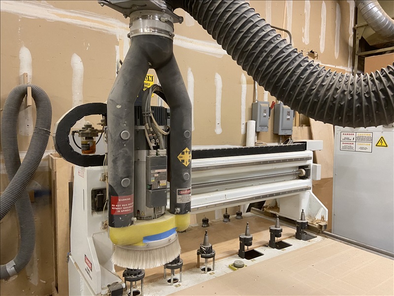 2004 THERMWOOD CS4148 SUNDOWNER PRODUCTS INC. ONLINE AUCTION