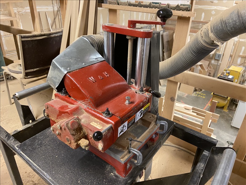 WILLIAM & HUSSEY SUNDOWNER PRODUCTS INC. ONLINE AUCTION James G