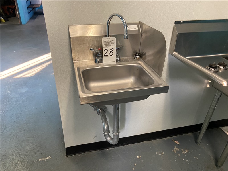 JOHN BOOS PBHSW14102DW TOGGLE'S BOTTLE SHOP ONLINE AUCTION