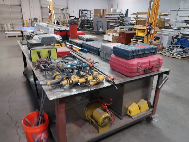 SHOP OVERVIEW PHOTOS TRADEMARX SIGN LIVE AUCTION James G. Murphy Co.