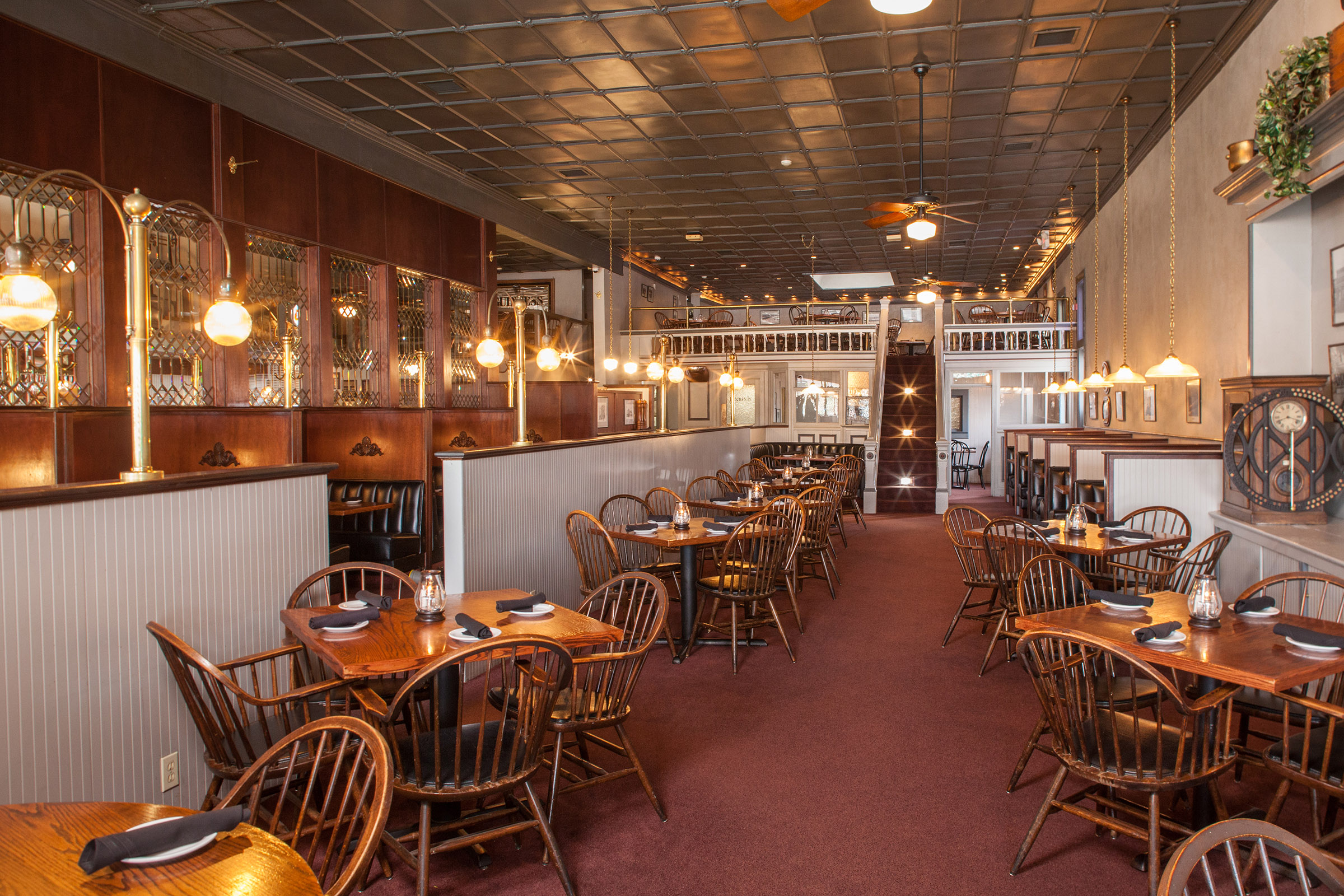 Murphy's Restaurant An Establishment of Good Taste