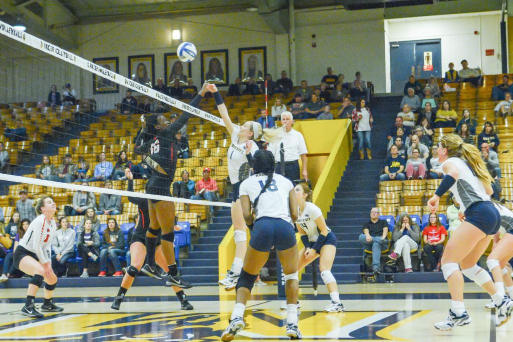 Volleyball wins on senior night The Murray State News