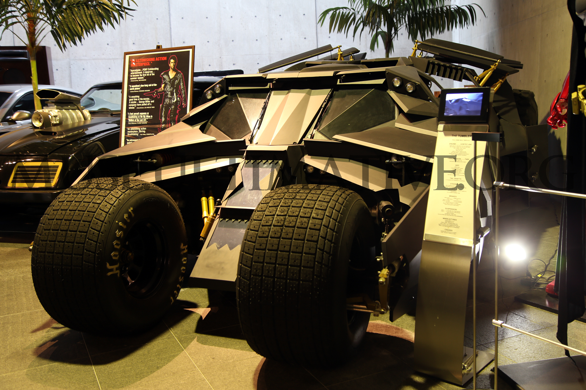 【バットマンのバットモービル・タンブラーを見に行こう！】 自動車博物館巡り