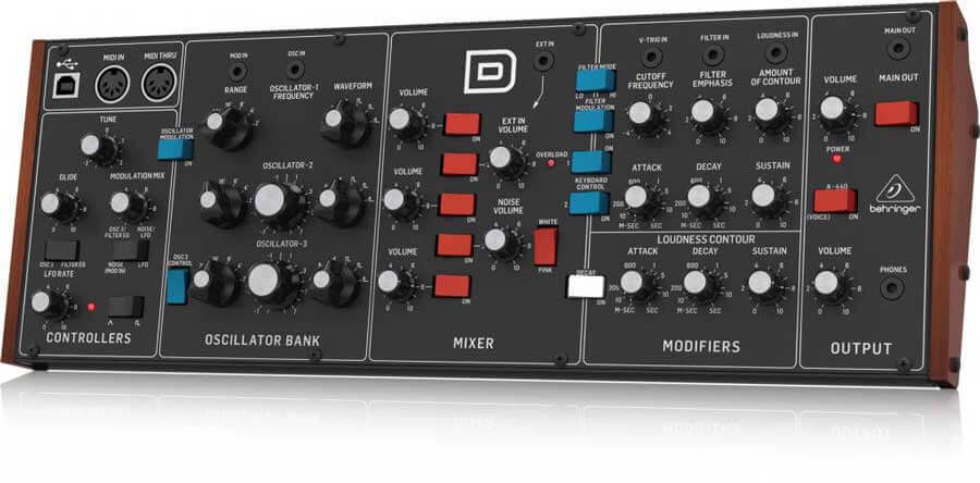 Behringer Minimoog Clone