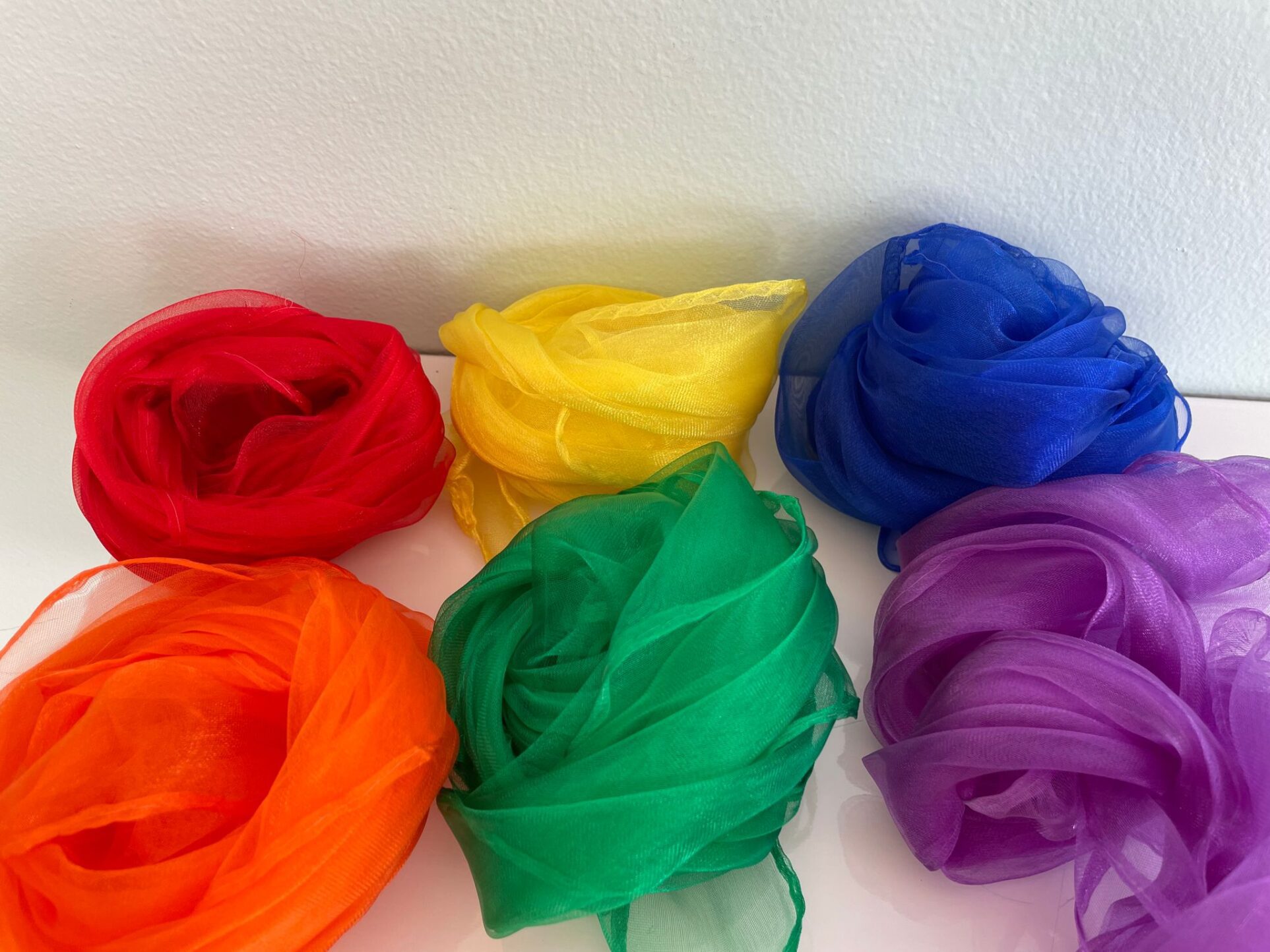 Pack of dancing scarves (6) Musical Minds