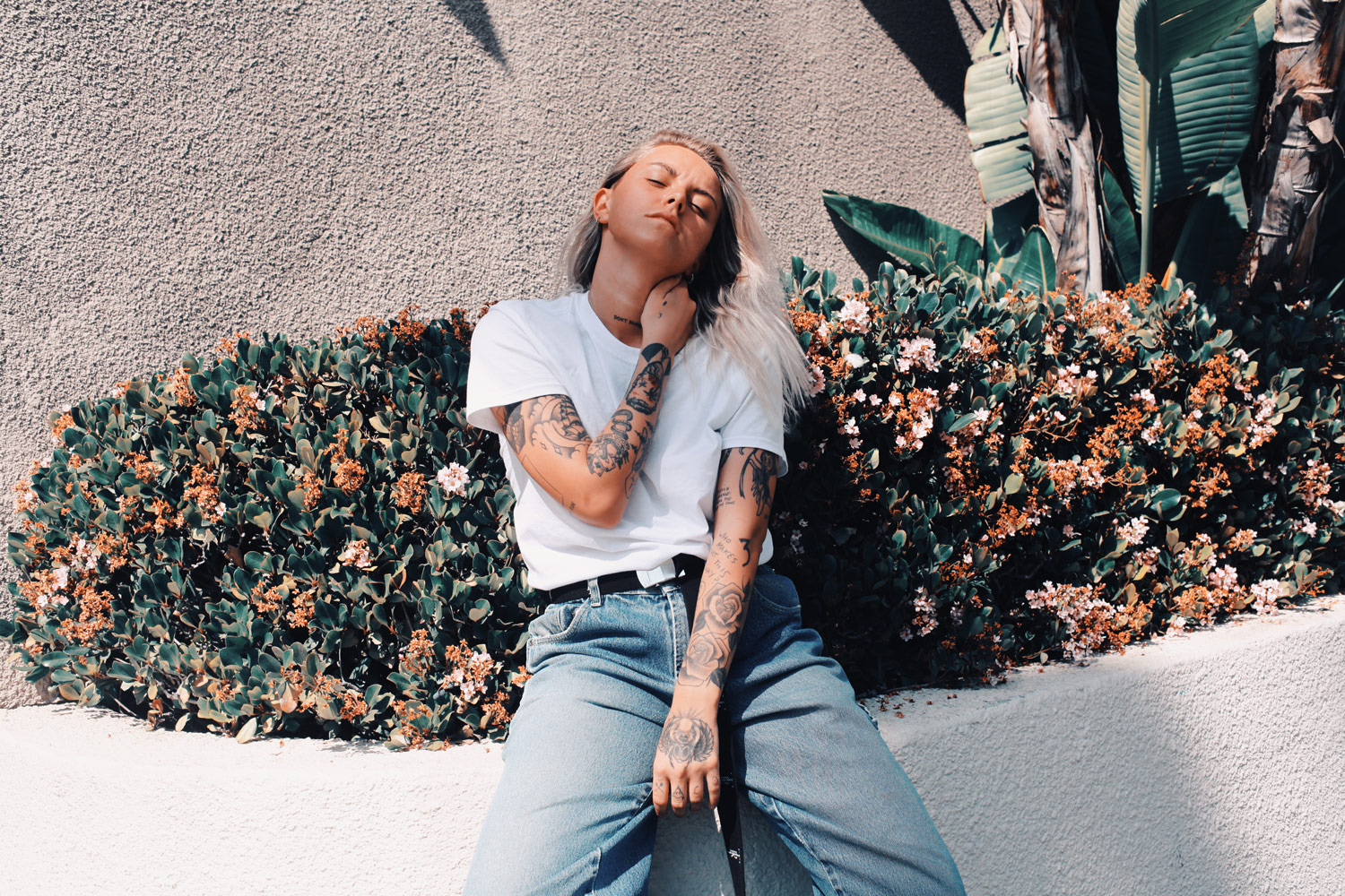 Lauren Sanderson Releases Sensual Single "WET" • Music Daily