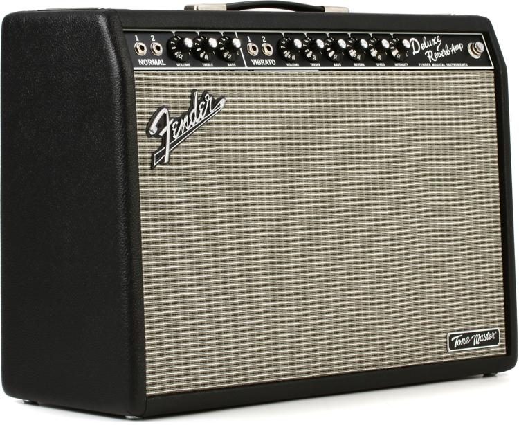 7 Best Digital Guitar Amps Reviews & Buying Guide