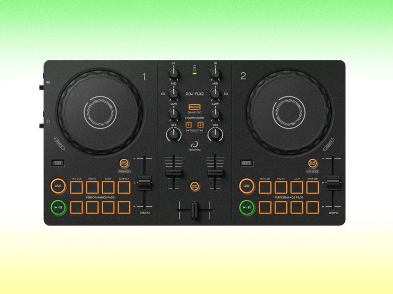 AlphaTheta's new DDJFLX2 DJ controller is aimed squarely at beginners