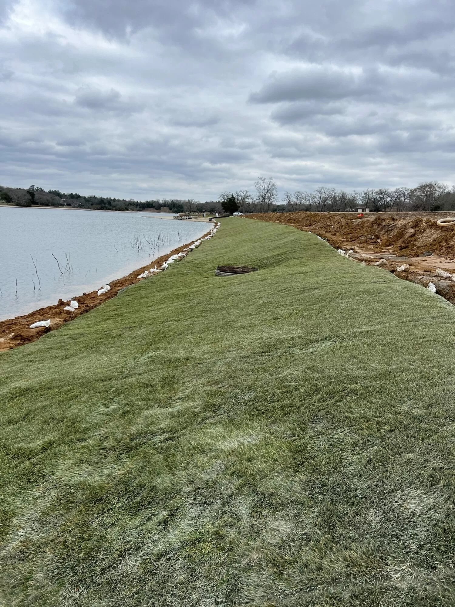 Wave Protection for Tonkawa Lake Dam Mustang Extreme