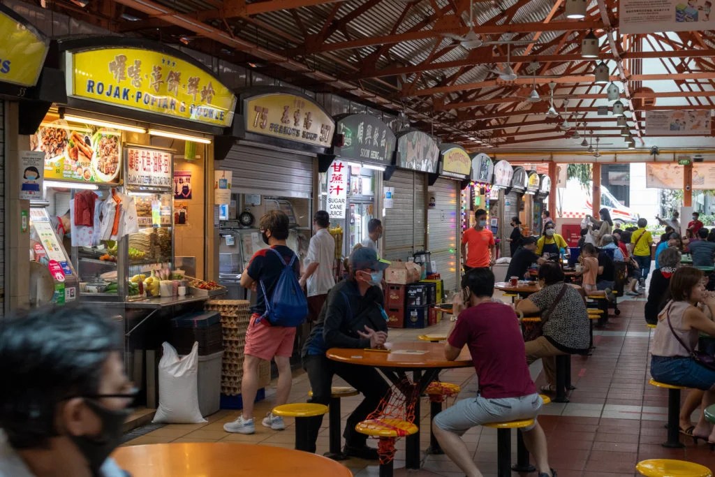 S'porean Households To Receive 100 CDC Vouchers Each, Can Use At