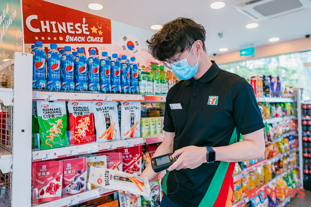 7Eleven S’pore Lets Young Grads Be Bosses Of Their Own Store, Training