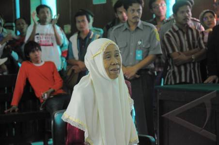 MANUSIA DAN KEADILAN | mutialiaagustin