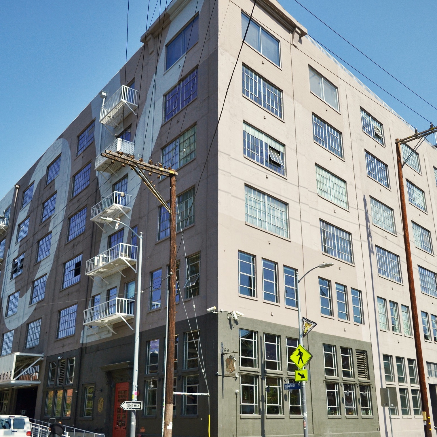 John V. Mutlow Architects