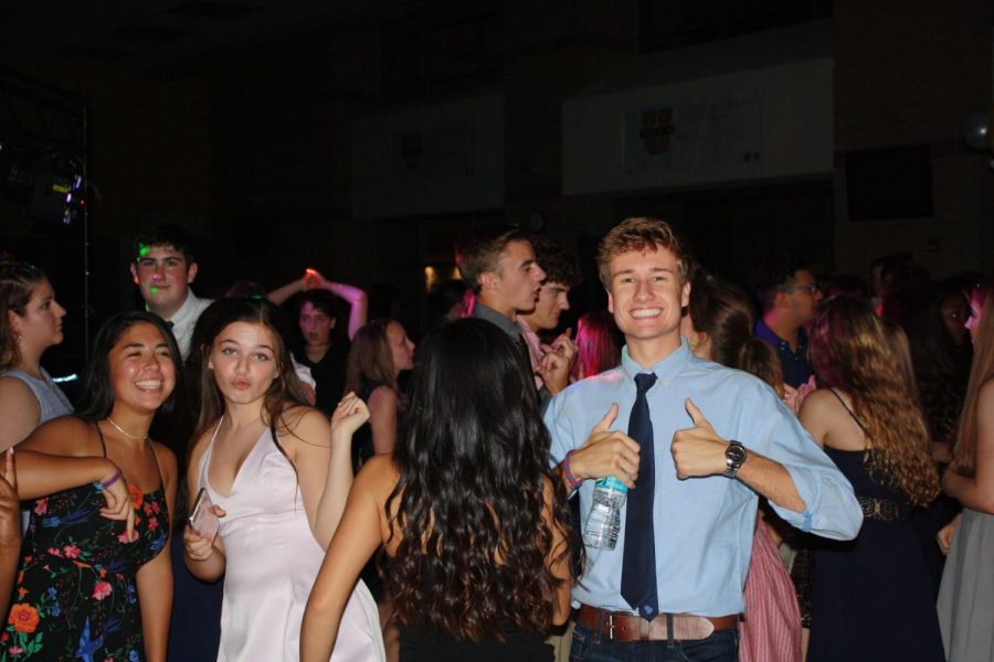 First dance is a hit The MV Current