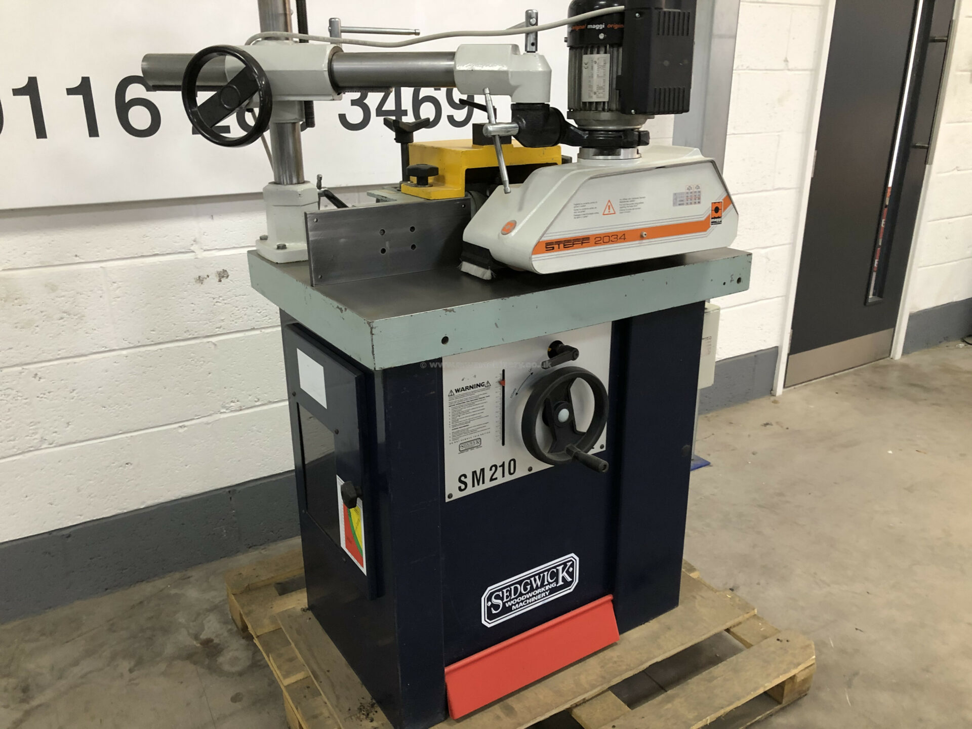 Sedgwick SM210 Spindle Moulder with feeder MW Machinery