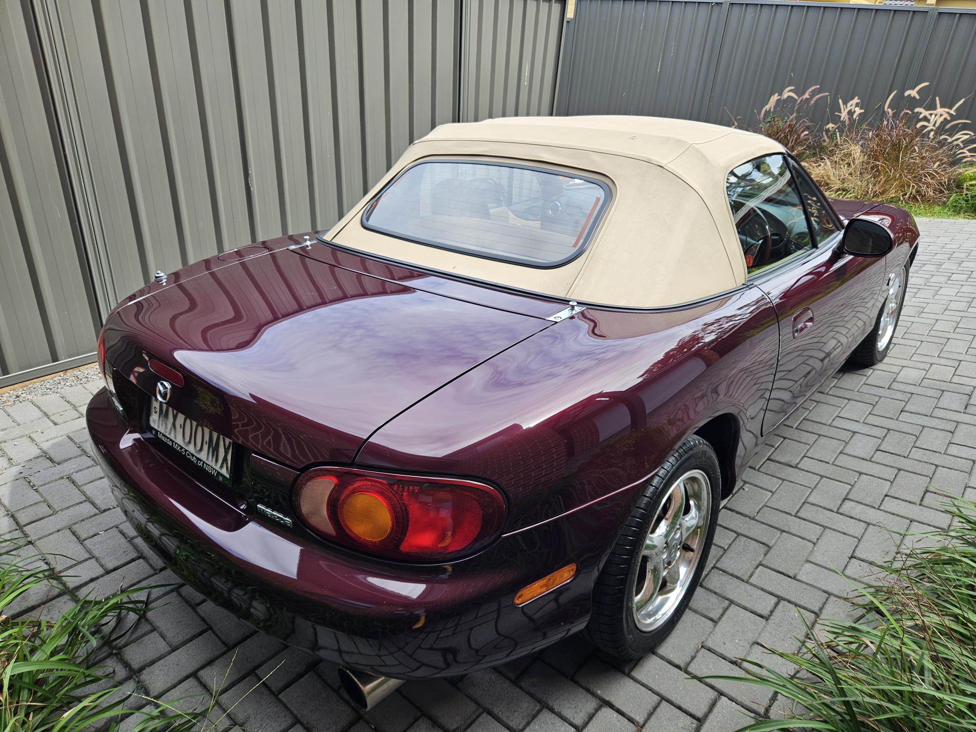 Keiran 2298 2000 Mazda MX-5 NB Heritage Edition 2000 : MX-5 Club of NSW