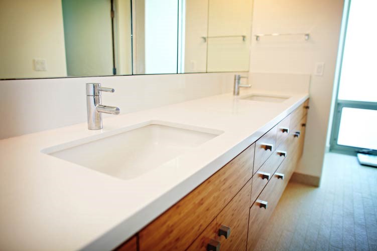 BizX Quartz Vanity Countertop