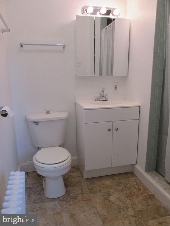 1 bedroom apartment for rent near UMBC · International Student and