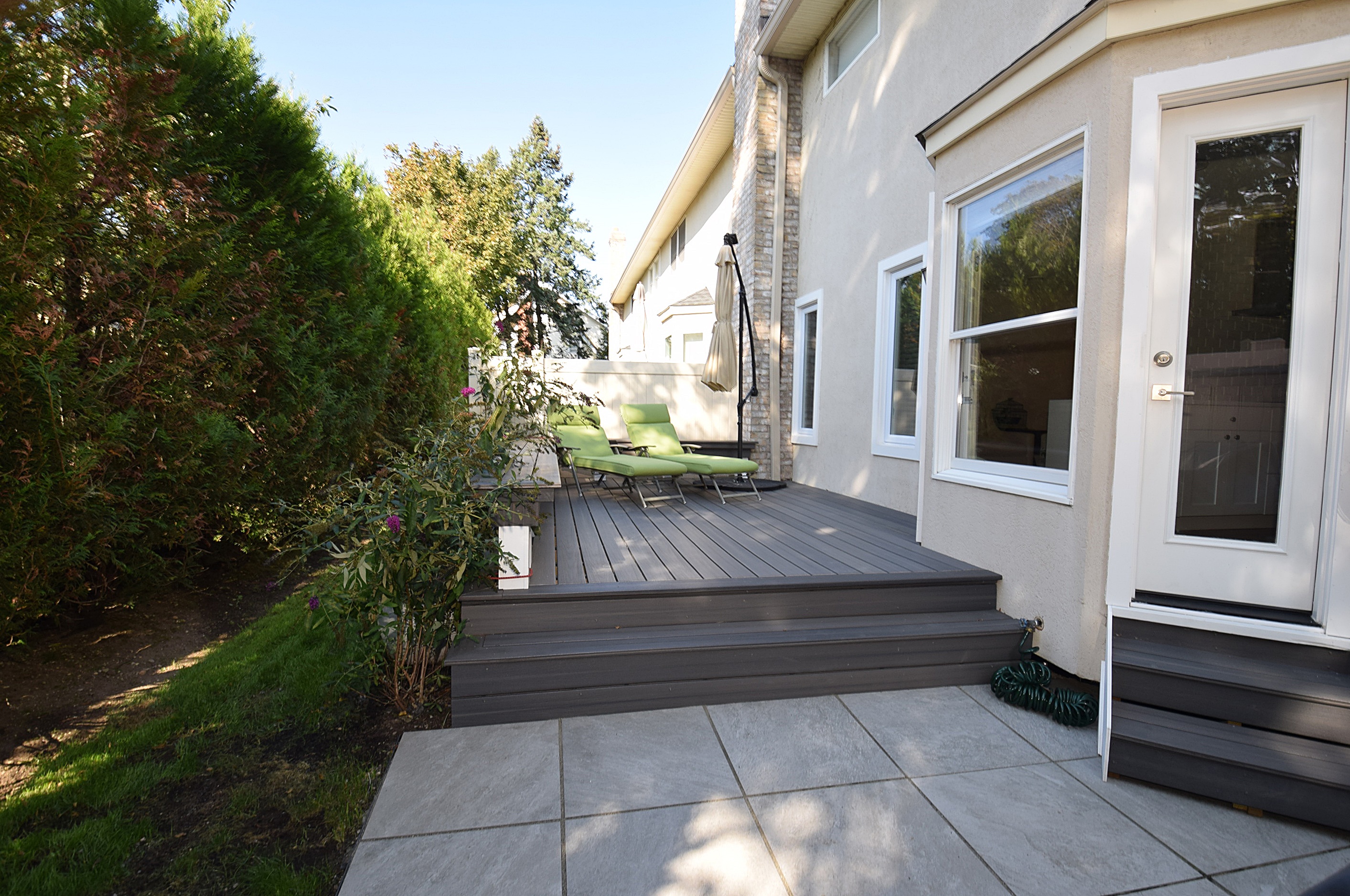 SOLD IN 16 DAYS! 1180 E. Broadway 8 Hewlett Condo Jessica Hollenstein