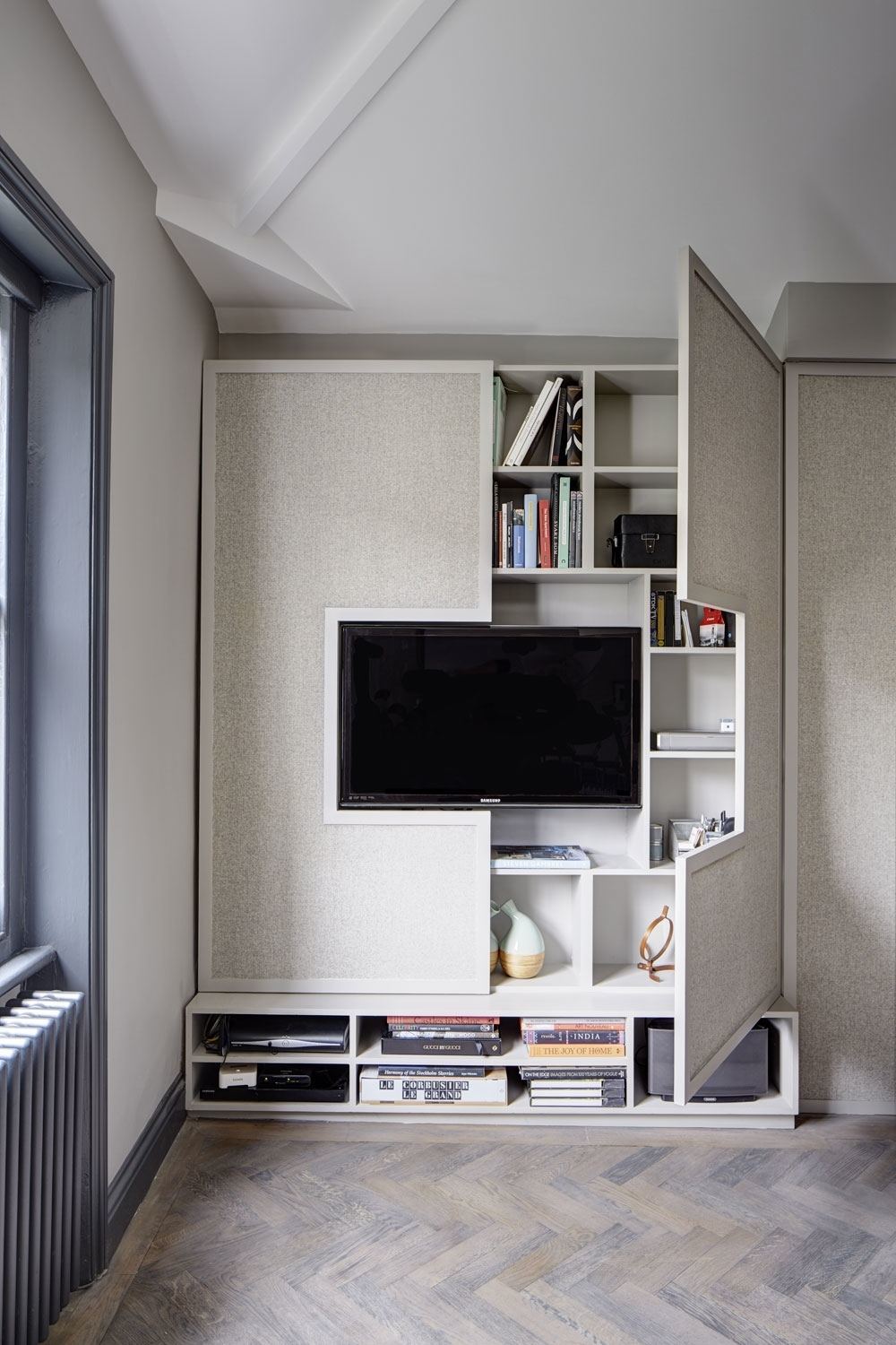 10 Clever TV and Storage