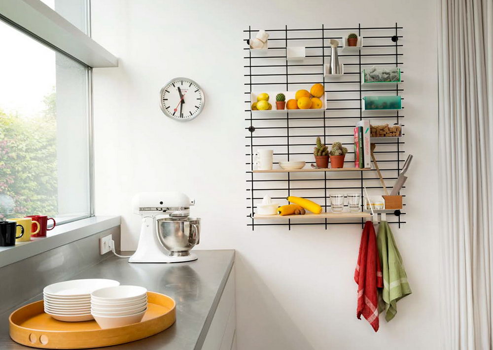 Vertical Kitchen Storage Ideas To Use The Small Space In The Right Way