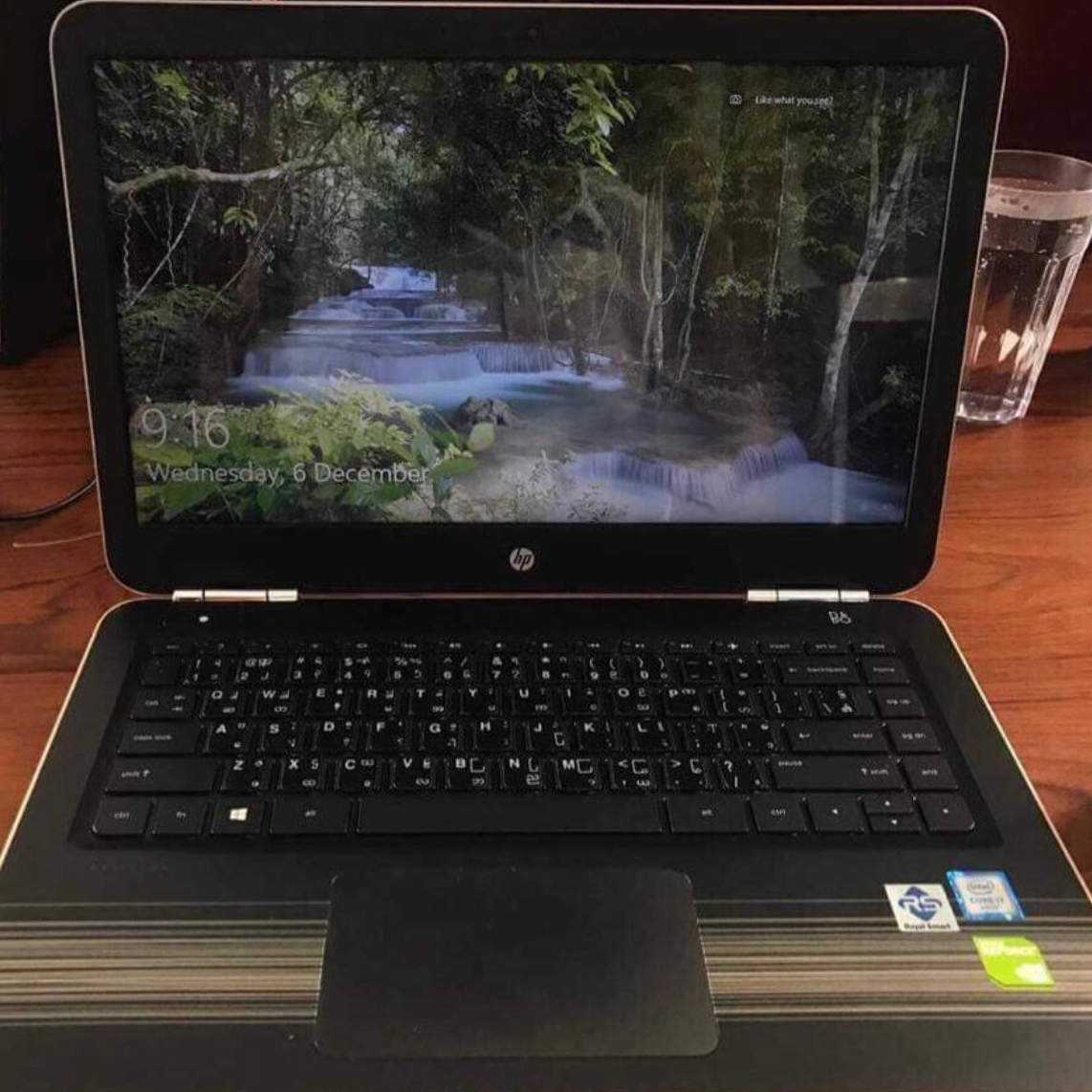 ကွန်ပျူတာနှင့် ကွန်ယက်ပိုင်းဆိုင်ရာ hp previllion i7 6th gen laptop