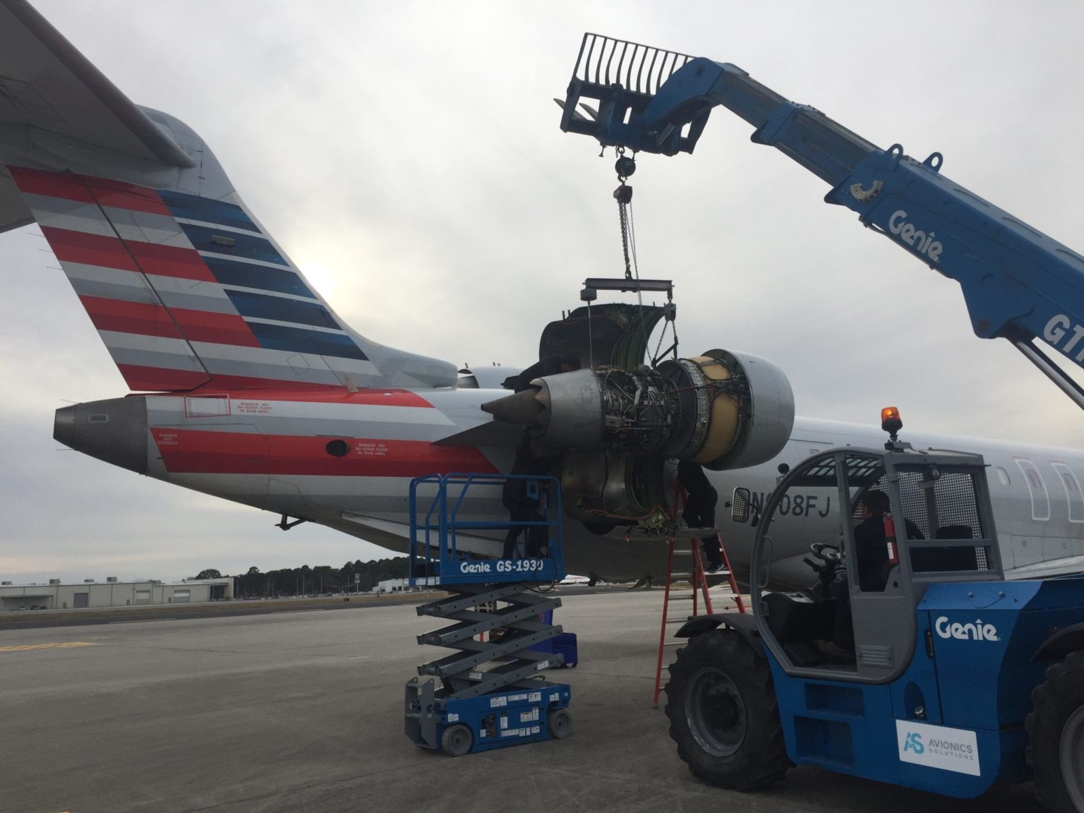 AIRLINE MAINTENANCE SUPPORT Avionics Solutions