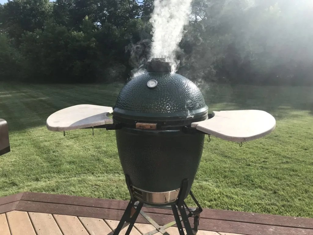 The Big Green Egg vs. a Gas Grill (Which Should You Buy?) My Backyard
