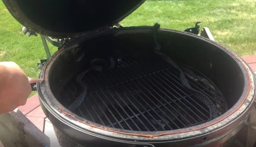 How to Replace The Big Green Egg Gasket W/ Rutland Gasket? My
